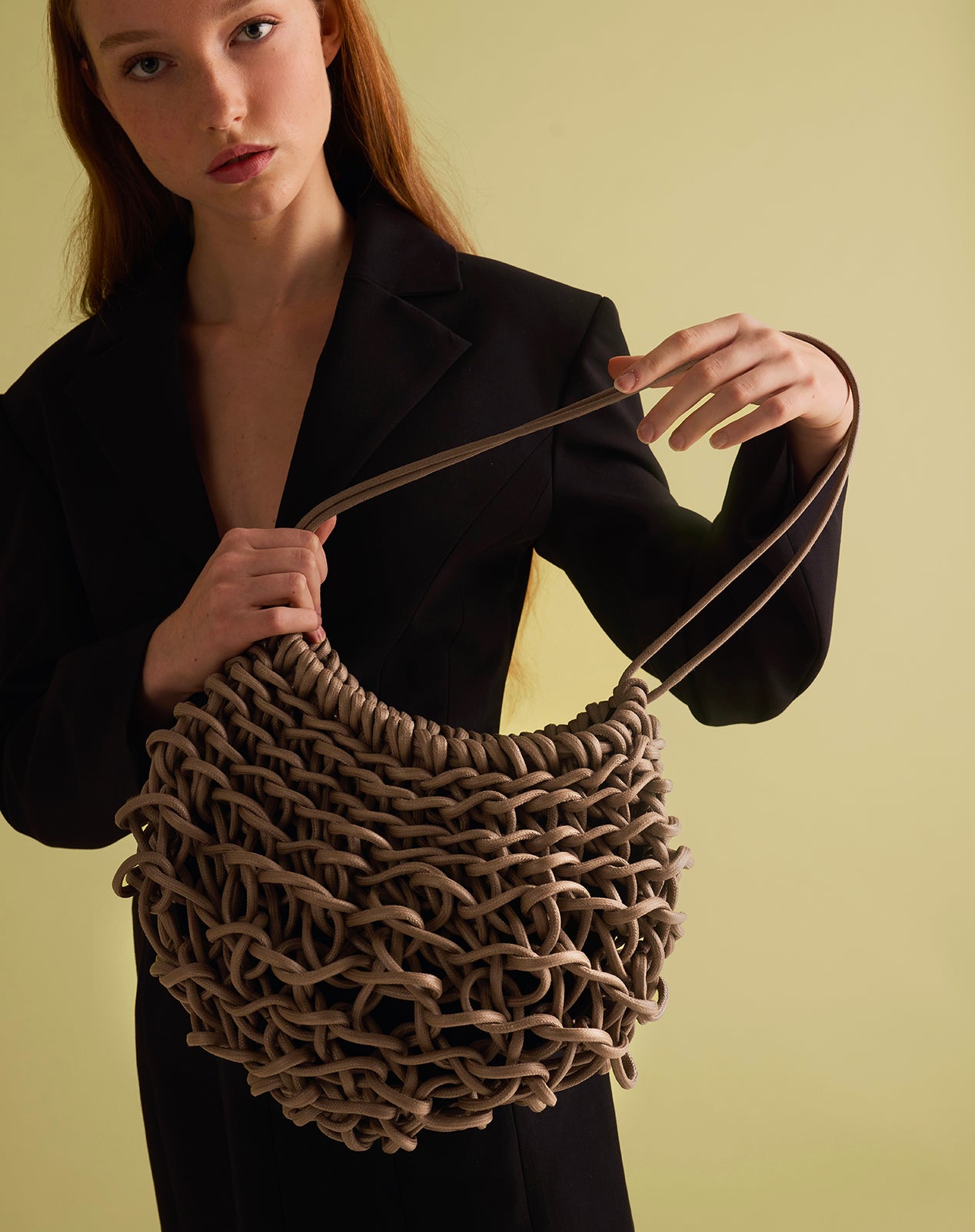 ★美品★アリエニーナ★ロープバッグ　アイボリー 楽天市場】alienina アリエニーナ JULIA BAG SS21 JB カラー4色 ロープ