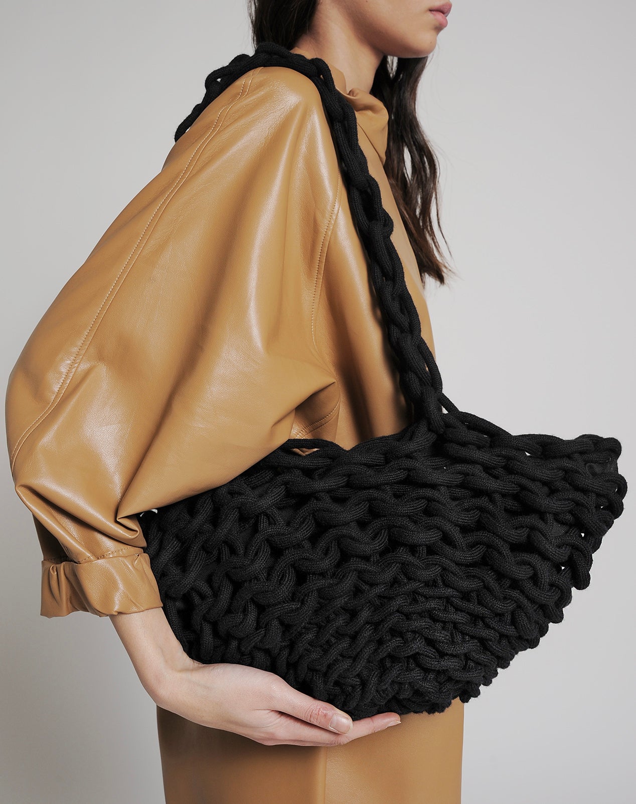 Jasmine bag waxed rope | shop.alienina.com